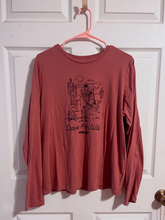 Wrangler Tops - Wrangler | “Leave Her Wild” Rust Long Sleeve Graphic Tee - Sz XL